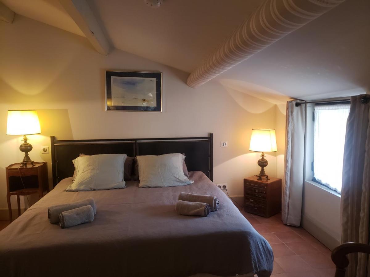 La Petite Hostellerie 于泽斯 外观 照片