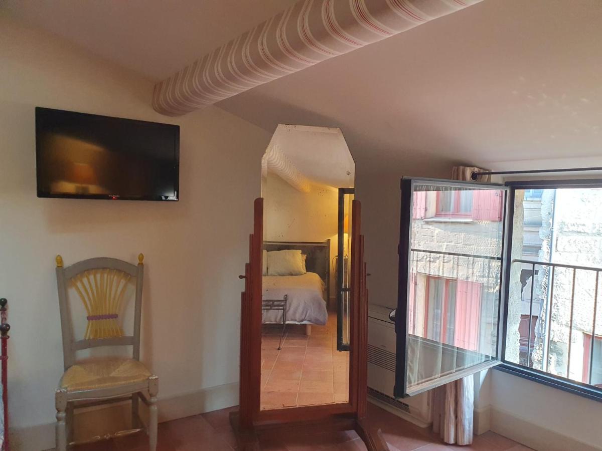 La Petite Hostellerie 于泽斯 外观 照片