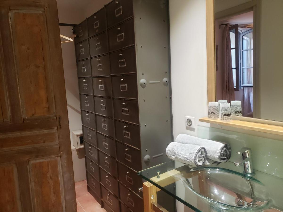 La Petite Hostellerie 于泽斯 外观 照片