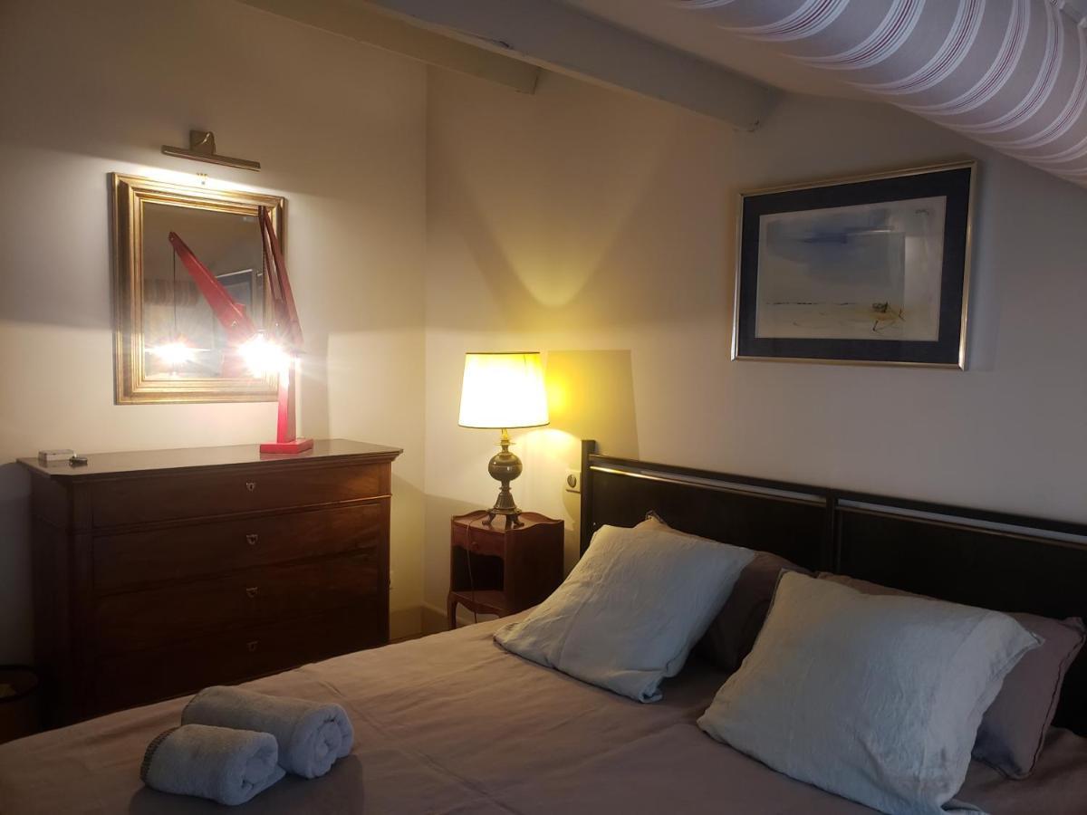 La Petite Hostellerie 于泽斯 外观 照片