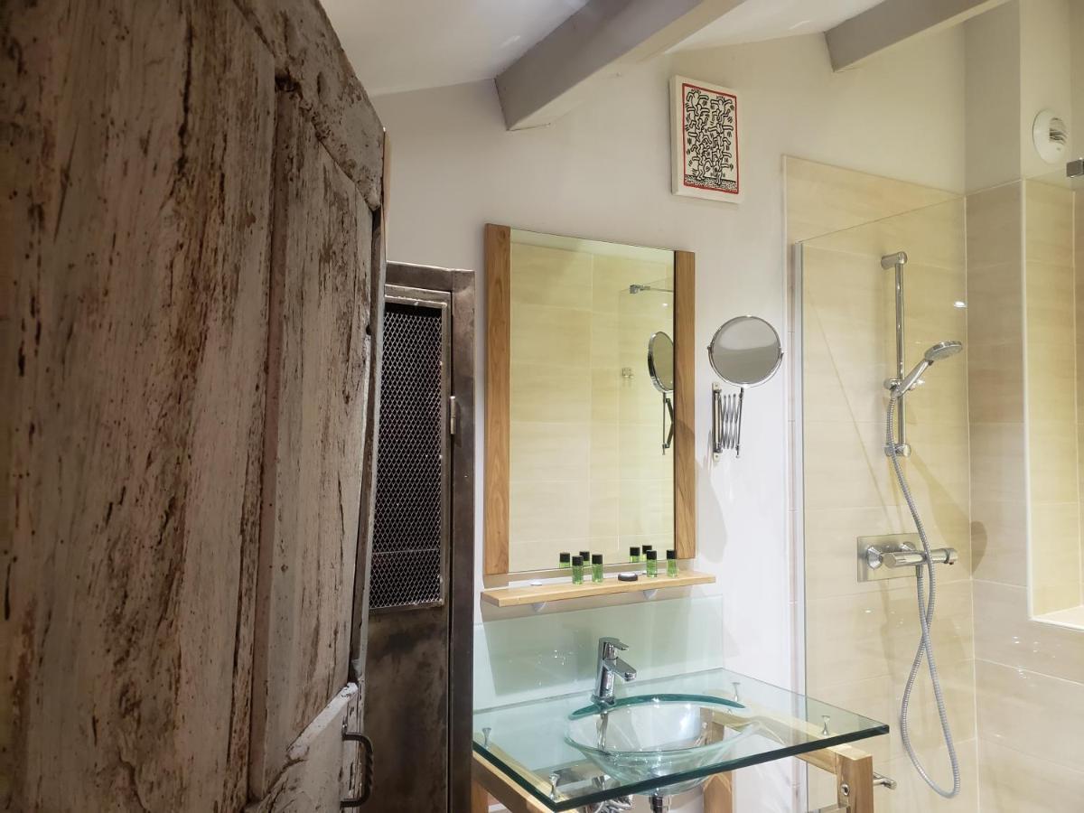 La Petite Hostellerie 于泽斯 外观 照片