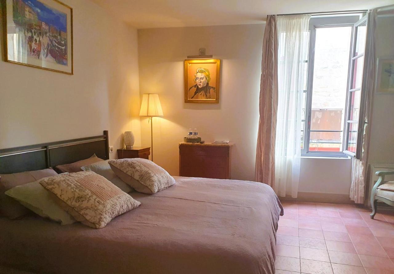 La Petite Hostellerie 于泽斯 外观 照片